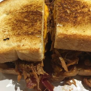 Hog Wild  - Oak Lawn - The Hosea! - American Near Me - Oak Lawn, Illinois