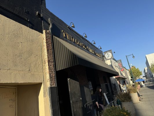 TWO GOATS & THE GOOSE by null