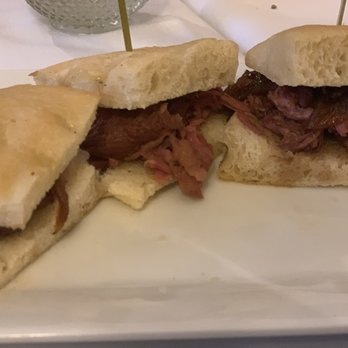 Garvan's Gastropub - Sliders - Gastropubs Near Me - New Paltz, New York