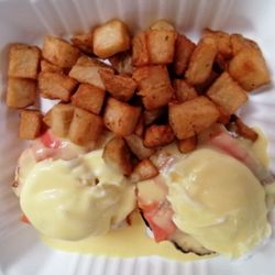The Orchid Restaurant - Smoked salmon Benedict with home fries