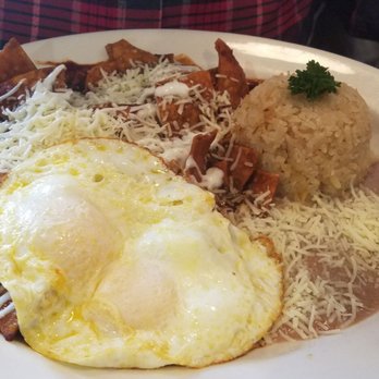 Cafe De Olla - Chilaquiles Azteca! Yum - American Near Me - Burbank, California