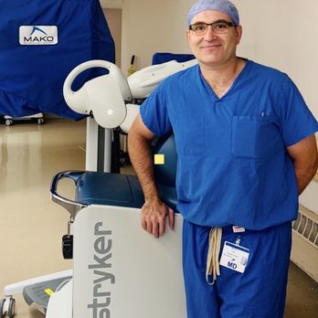 Michael Elman, M.D, PC - Orthopedists Near Me - Braintree, Massachusetts