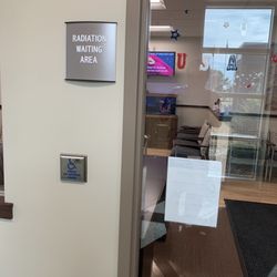 Lima Memorial Cancer Institute - Waiting area