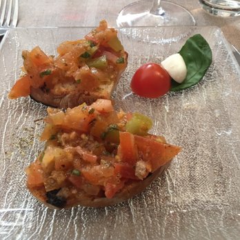 Ponte Vecchio - Bruschetta! Very tasty!! - Local Flavor Near Me - Florence, FI Ponte Vecchio - Bruschetta! Very tasty!! - Local Flavor Near Me - Florence, FI