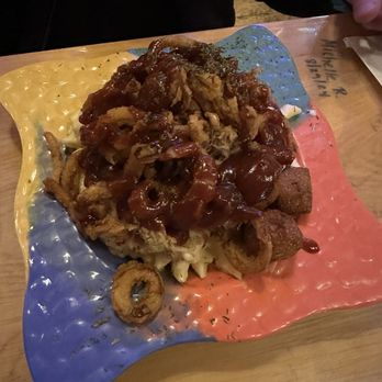 Dixie Saloon - Mackin n Cheese - Bars Near Me - Mackinaw City, Michigan
