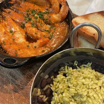 Holbox - Camarones al Mojo - Latin American Near Me - Los Angeles, California