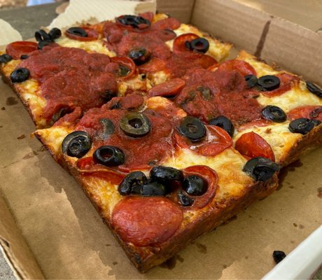 SquareHouse Pizza by null