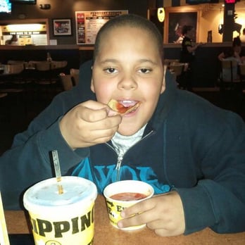 Buffalo Wild Wings - Chips and salsa - American Near Me - Palmdale, California