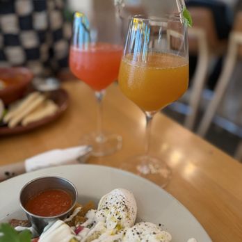 Madi - Mimosa!! - Breakfast & Brunch Near Me - San Diego, California Madi - Mimosa!! - Breakfast & Brunch Near Me - San Diego, California