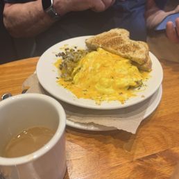 Breakfast bowl with turkey sausage. Breakfast bowl with turkey sausage.