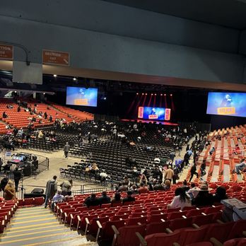 Credit Union 1 Arena - Inside the venue - Music Venues Near Me - Chicago, Illinois Credit Union 1 Arena - Inside the venue - Music Venues Near Me - Chicago, Illinois