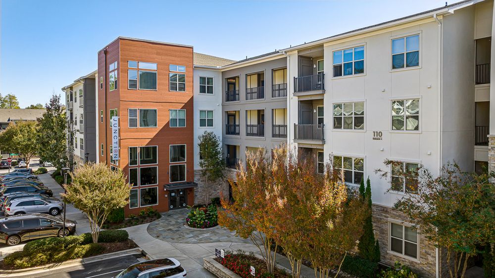 JUNCTION SIX FORKS APARTMENTS Updated September 2024 23 Photos & 11