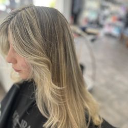 Thairapy By The Bay - Teasylage cut n blowout for this wonderful guest.