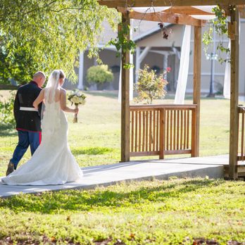 Hampton Cove Wedding Plantation - Many happy memories are created at HCWP - Venues & Event Spaces Near Me - Gurley, Alabama Hampton Cove Wedding Plantation - Many happy memories are created at HCWP - Venues & Event Spaces Near Me - Gurley, Alabama