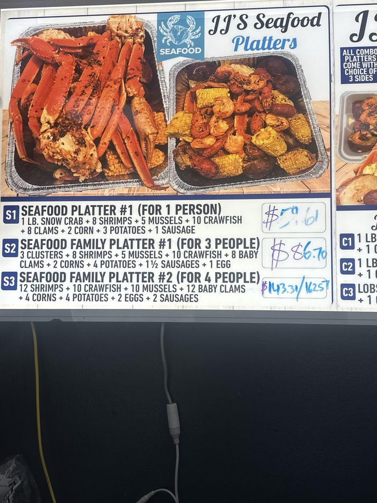 JJ's Crabs Cuisine Lakay Logo