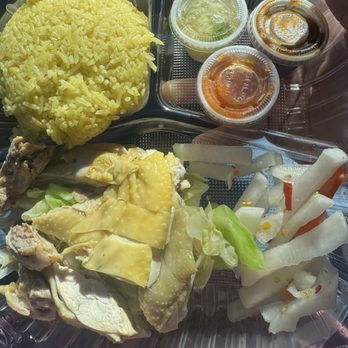 Stick & Steam - C1 Hainan Chicken Rice | 招牌海南雞飯 - Dim Sum Near Me - Millbrae, California