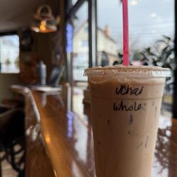 Red Kettle Coffee House - Large Iced Vanilla Chai Latte