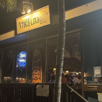 South Shore Tiki Lounge - Pizza Near Me - Kihei, Hawaii South Shore Tiki Lounge - Pizza Near Me - Kihei, Hawaii