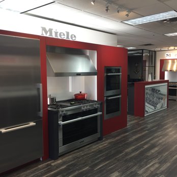 Harway Appliances - Miele Innovation Center, the only one in Central Texas.  M-Touch 48" Duel fuel range, double oven and 36" built in refrigerator. - Appliances Near Me - Austin, Texas