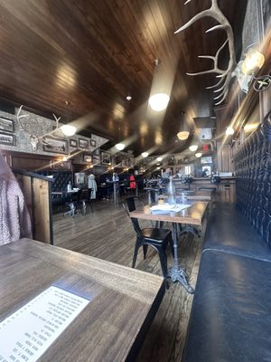 Public House by null