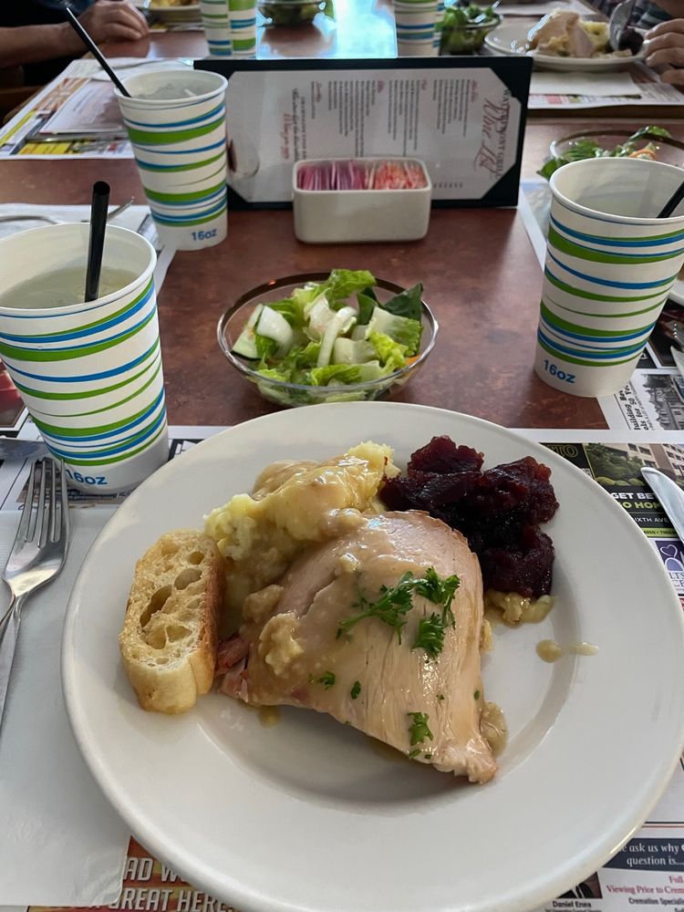 WATERFRONT GRILLE Updated October 2024 39 Photos & 57 Reviews 800