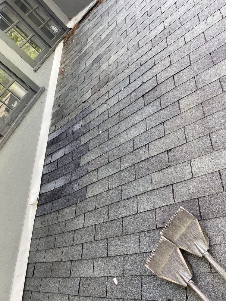 Slide of A&C Roofing