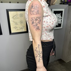 Monolith Tattoo Studio - .