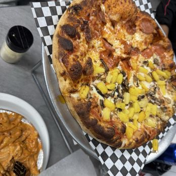 Bari Pasta & Pizza - Mix - Pizza Near Me - Santa Ana, California Bari Pasta & Pizza - Mix - Pizza Near Me - Santa Ana, California