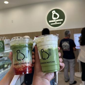 Bonbon Matcha - Strawberry matcha and banana foam matcha - Bakeries Near Me - Cupertino, California