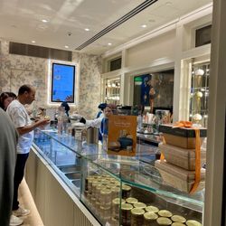 Gelato counter - OPEN SUPER LATE AT NIGHT!