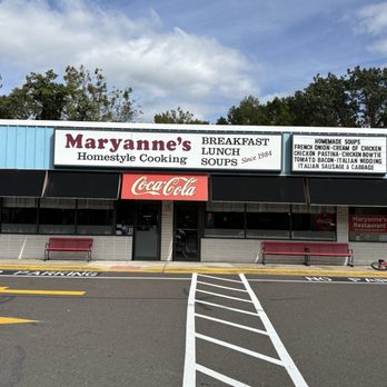 Maryanne's Homestyle Cooking - The front of the restaurant - Burgers Near Me - Levittown, Pennsylvania
