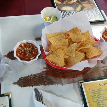 Rancho Grande - 2 delicious kinds of salsa with decent chips. - Spanish Near Me - Corning, California