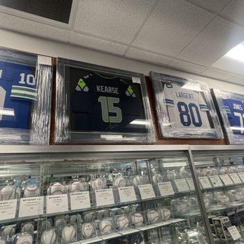 Hobby Shop Bothell MILL CREEK SPORTS - Updated July 2026 - 42 Photos & 59 Reviews - 13616 ...