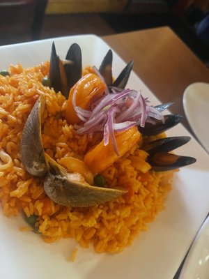 Alpamayo Peruvian Cuisine by null