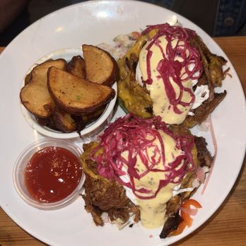 The Urban Tap - BBQ Pulled Pork Benedict - Gastropubs Near Me - Pittsburgh, Pennsylvania The Urban Tap - BBQ Pulled Pork Benedict - Gastropubs Near Me - Pittsburgh, Pennsylvania