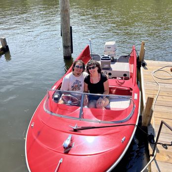 Retro Boat Rentals - Ruby- our rental - Boating Near Me - Saugatuck, Michigan