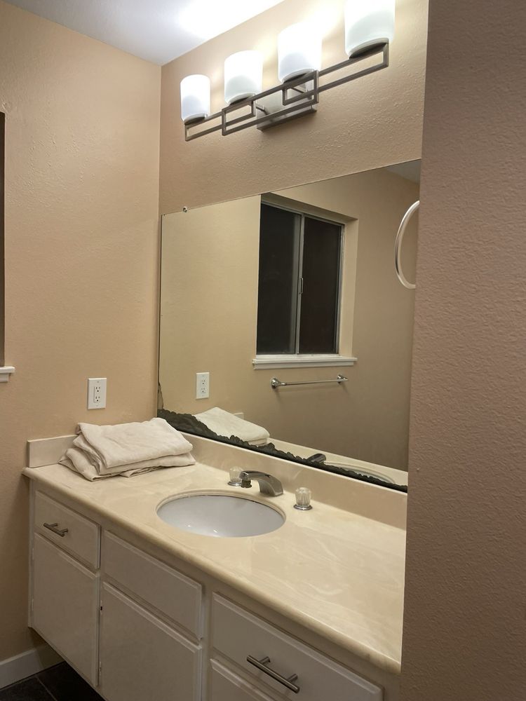 Slide of PRO&Master Handyman