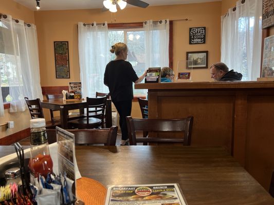 MULLER S FAMOUS FRIED CHEESE CAFE by null