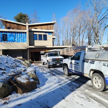 Darrell's Overhead Doors - Garage Door Services Near Me - Pembroke, Massachusetts