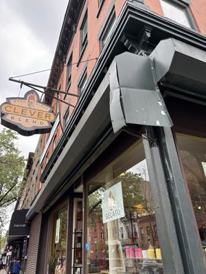 Clever Blend by null