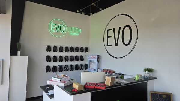 EVOLUTION CYCLE STUDIO - Updated May 2026 - 12 Photos - 1350 W American ...