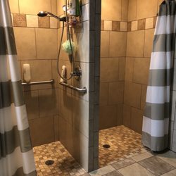 Triangle Fitness - Thomasville - Women's Locker Room