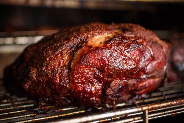 Gus's BBQ by null