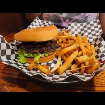 Lea's Restaurant - Hamburger - Seafood Near Me - Leonard, Texas Lea's Restaurant - Hamburger - Seafood Near Me - Leonard, Texas