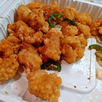Lucky Dragon 龍圖飯店 - Salt and Pepper Squid - Cantonese Near Me - Houston, Texas