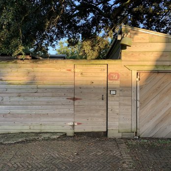 N 7 - Very discreet entrance - French Near Me - New Orleans, Louisiana N 7 - Very discreet entrance - French Near Me - New Orleans, Louisiana