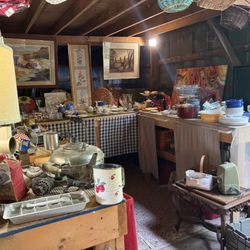 Coston Station Thrift Barn