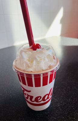 Freddy's Frozen Custard & Steakburgers by null