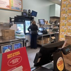 Tropical Smoothie Cafe - This is the supposed manager of Tropical Smoothie.