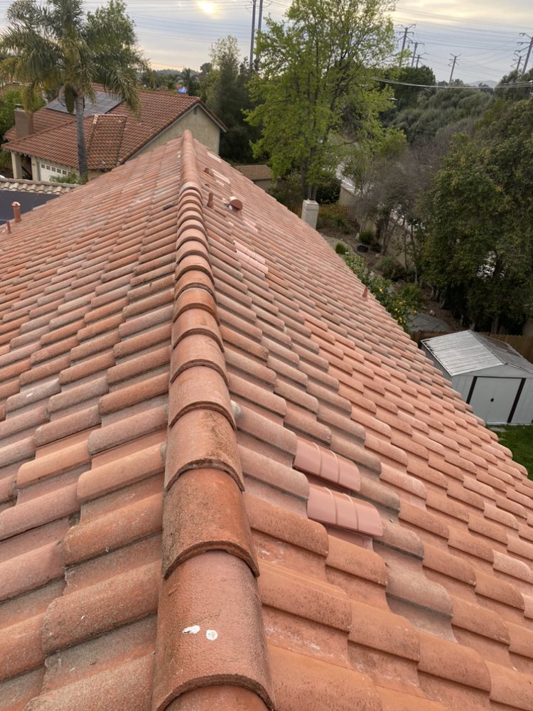 Slide of Quality Roofing
